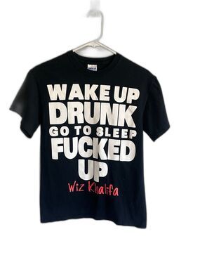 Wiz Khalifa Wake Up Drunk Go to Sleep F*cked Up Graphic T-Shirt Size Small  Rap